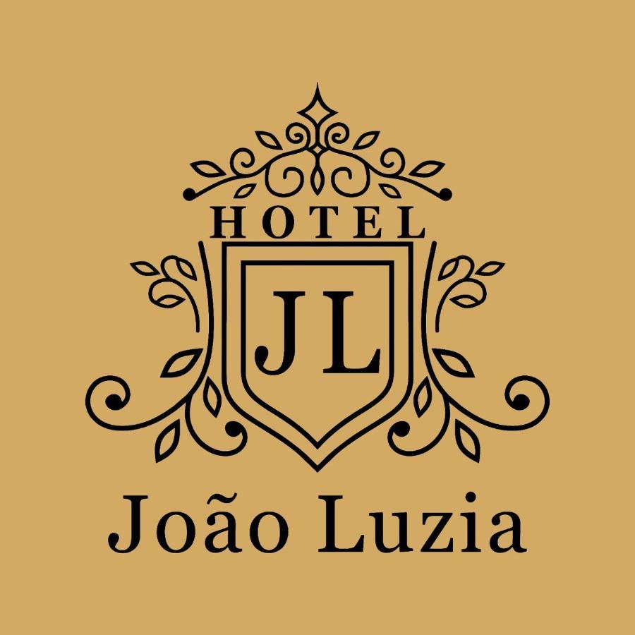 Hotel Joao Luzia Villa Nova de Resende Esterno foto